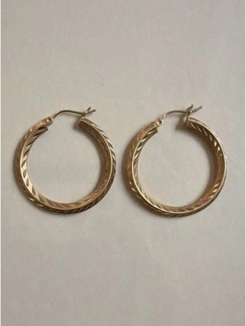 Vintage 14K Yellow Gold Hoop Earrings 2.8g Diamond Cut Etched Hoop Earrings DIG